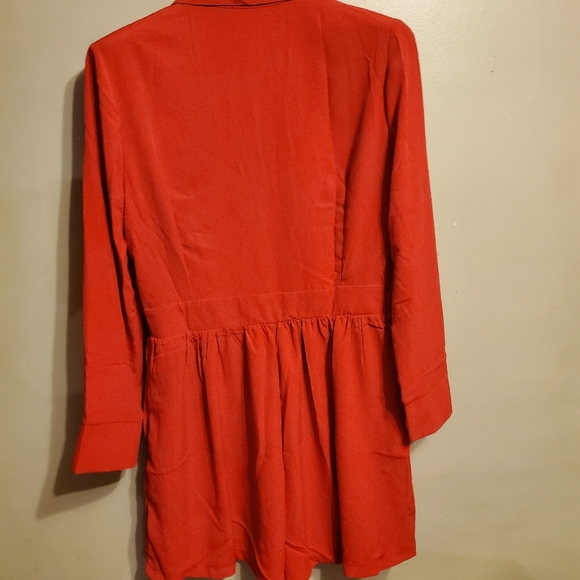 NWT - Red Linen Long sleeve Button up Romper S-M-L - Picture 3 of 8
